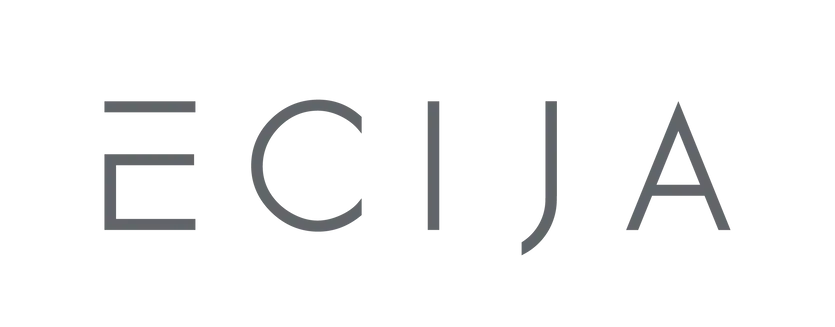 La imagen presenta el logo de la firma ECIJA en un fondo oscuro.